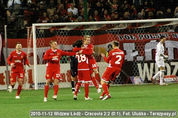 2010-11-12-oe-widzew-cracovia-u-7099_600