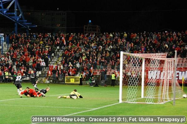 2010-11-12-oe-widzew-cracovia-u-7167_600