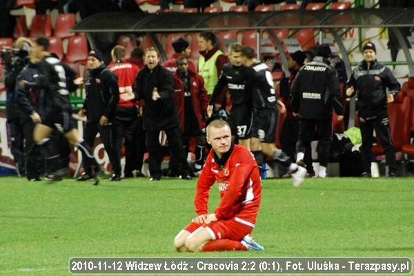2010-11-12-oe-widzew-cracovia-u-7178_600