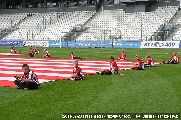 2011-07-23_prezentacja_druzyny-u_5477_720