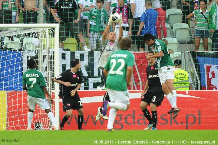2011-08-14-lechia-cracovia_b_0827_720