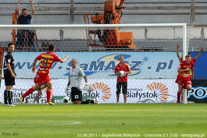 2011-08-21-jagiellonia-cracovia_b_0242_720