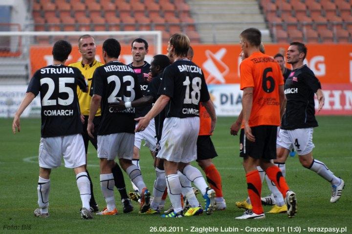 2011-08-26-zaglebie-cracovia_b_0434_720