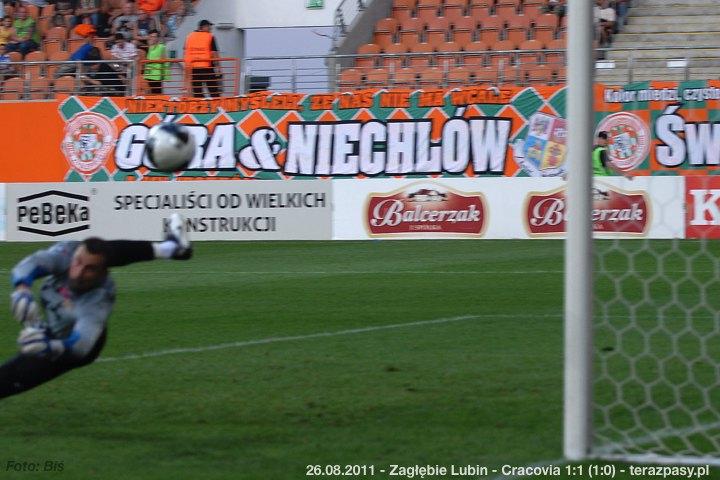 2011-08-26-zaglebie-cracovia_b_0624_720