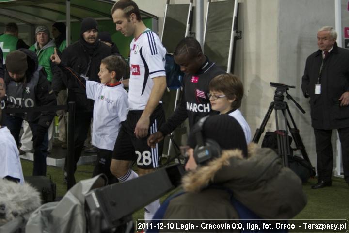 2011-12-10-legia-cracovia-craco-30