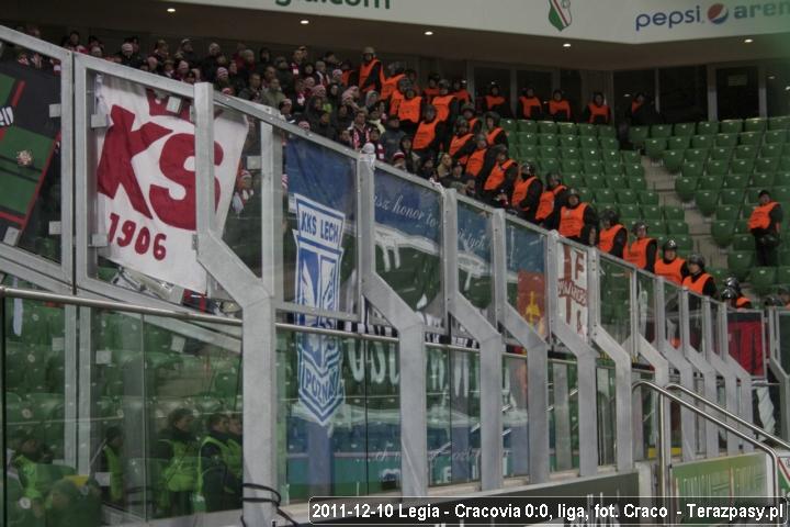 2011-12-10-legia-cracovia-craco-47