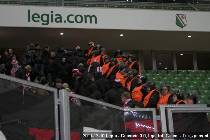 2011-12-10-legia-cracovia-craco-61