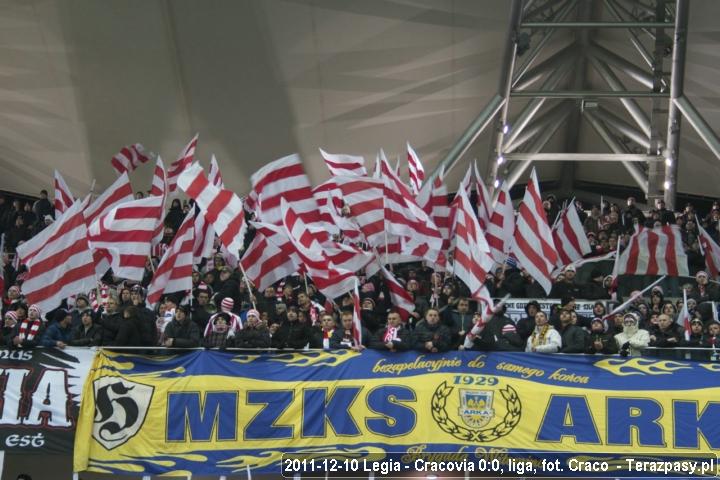 2011-12-10-legia-cracovia-craco-65