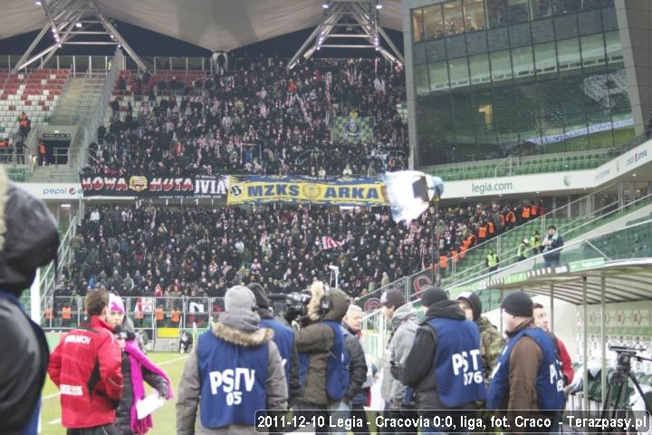 2011-12-10-legia-cracovia-craco-70