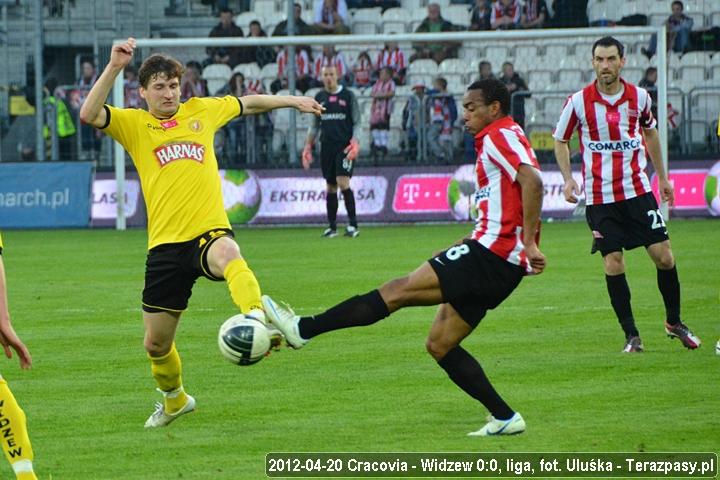 2012-04-20-oe-cracovia-widzew_u_7129_720