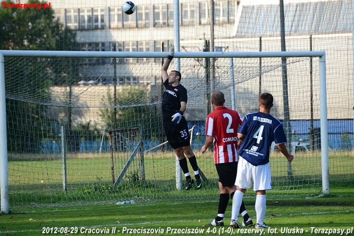 2012-08-29_Cracovia_II-Przeciszovia_Przeciszow_1423_720