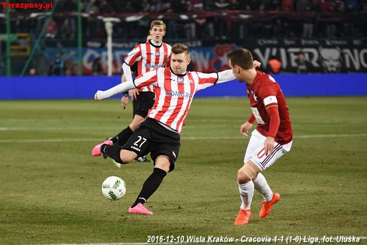 2016-12-10_Wisla_Krakow-Cracovia_5045_720