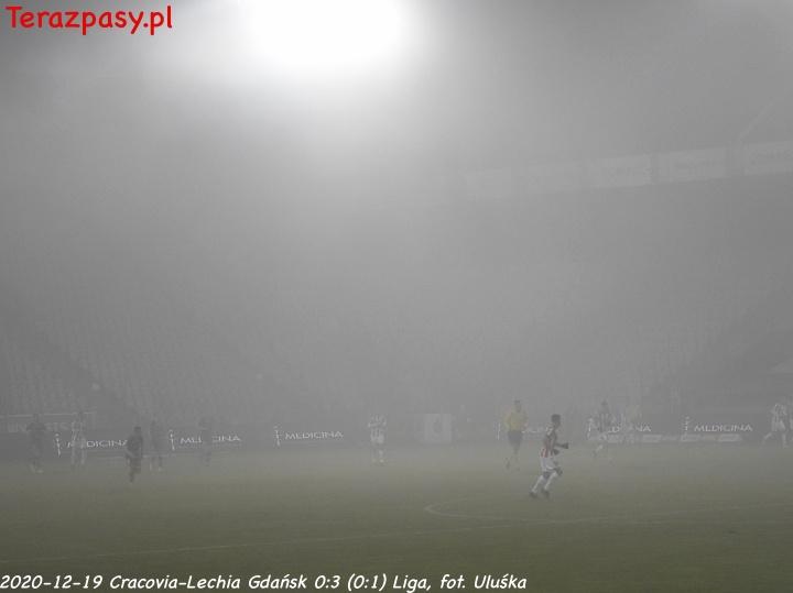 2020-12-19_Cracovia-Lechia_Gdansk_8879_720