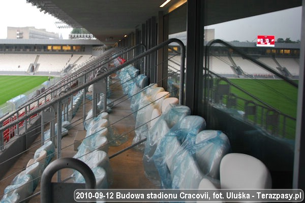 2010-09-12_Budowa_Stadionu_Cracovii_018_600