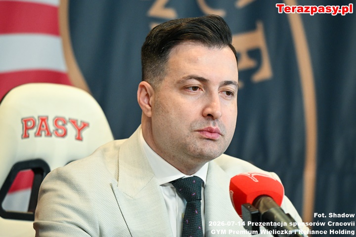 Colak Murat 2026-07-14 Prezentacja sponsorów CracoviiKonfCRA_14072016-4Tytko