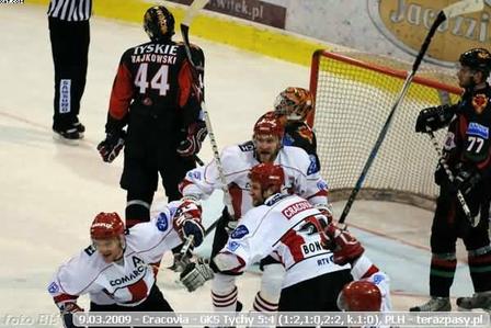 2009-03-09-plh-cracovia-gkstychy-b-789_600