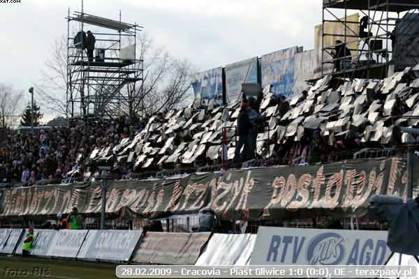 2009-02-28-oe-cracovia-piast-o-052_600