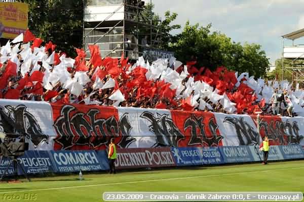 2009-05-23-e-cracovia-gornik.zabrze-b-0236_600