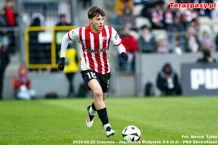 Rózga Filip 2025-02-23 Cracovia - Jagiellonia Białystok 2-2 MT9_8447 - Tytko (2)